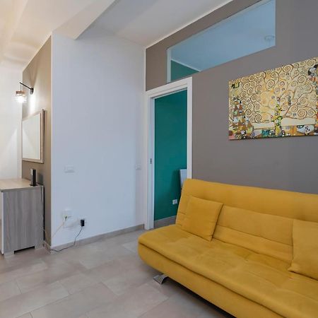 Luxury Apartment Near Navigli Carlo D'Adda 29 Milan Bagian luar foto