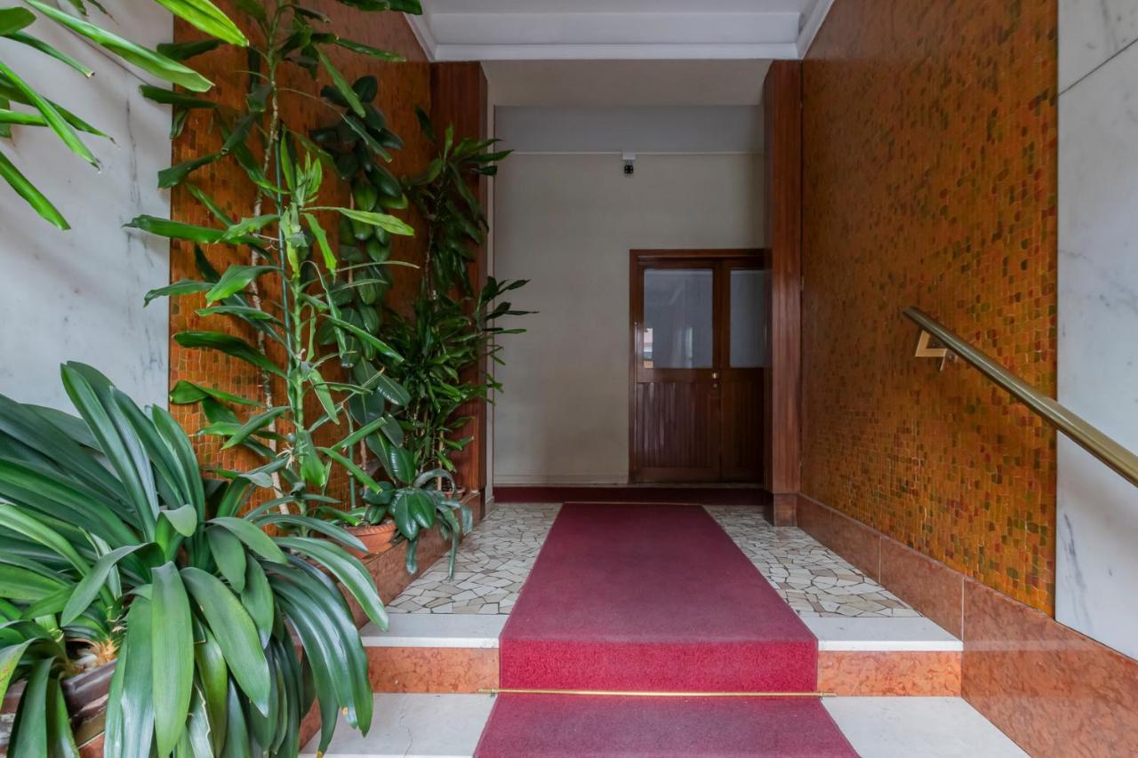 Luxury Apartment Near Navigli Carlo D'Adda 29 Milan Bagian luar foto